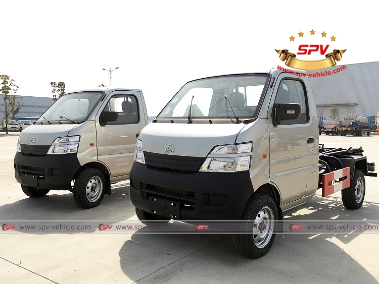 Changan hook loader truck - LF